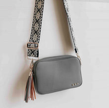 Load image into Gallery viewer, Willow Camera Crossbody Bag - Gray
