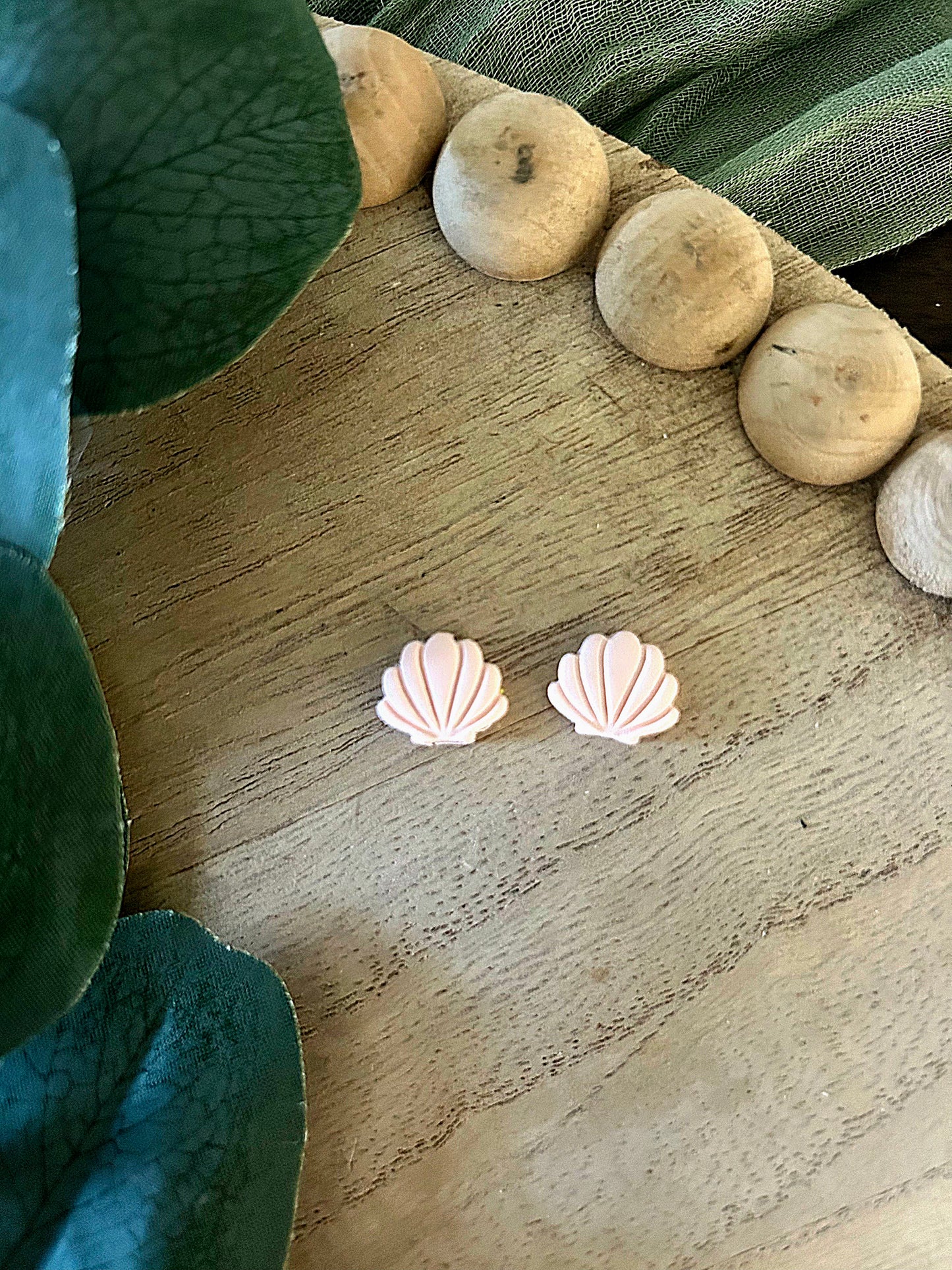 Blush Shell Stud