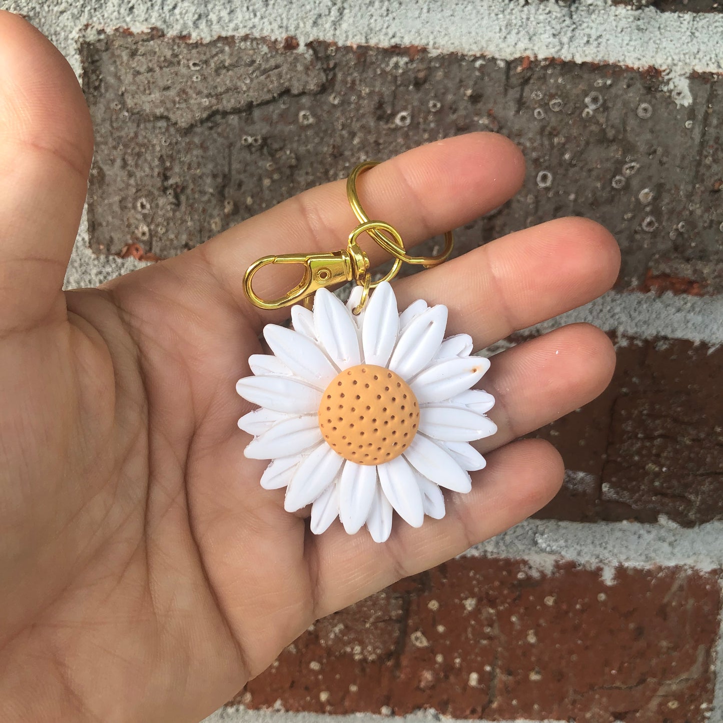Daisy Keychain