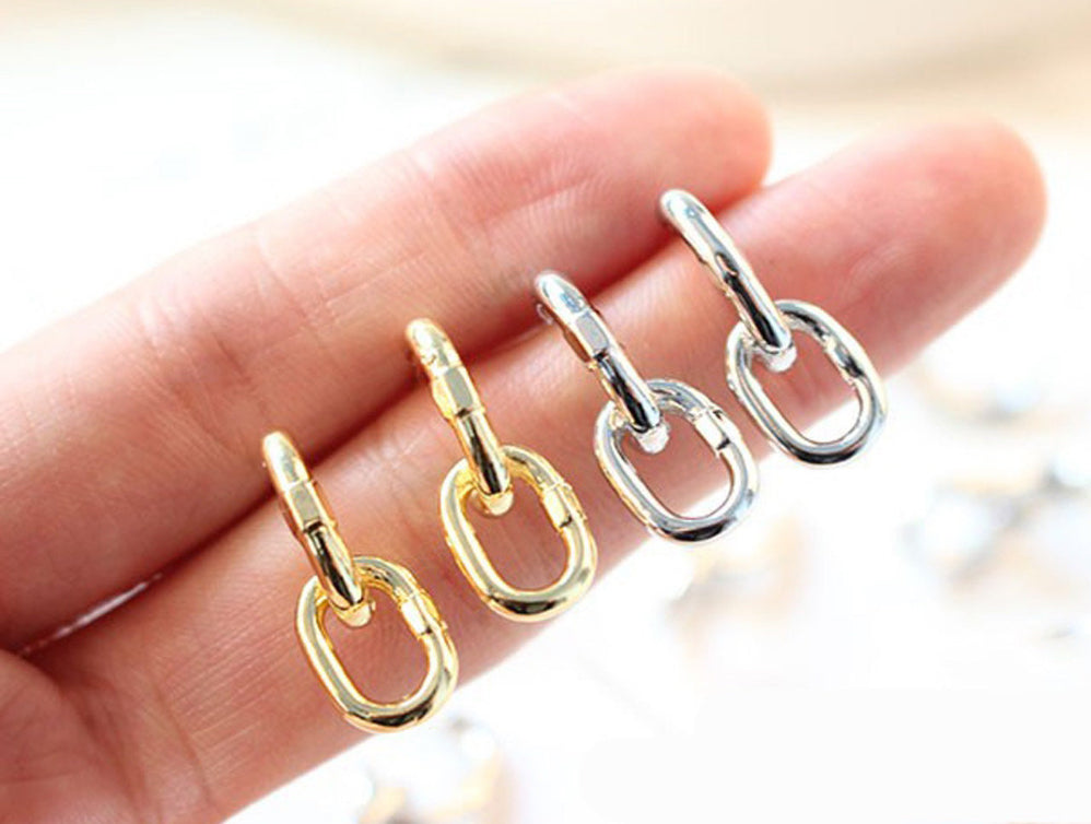 Gold Linked Studs