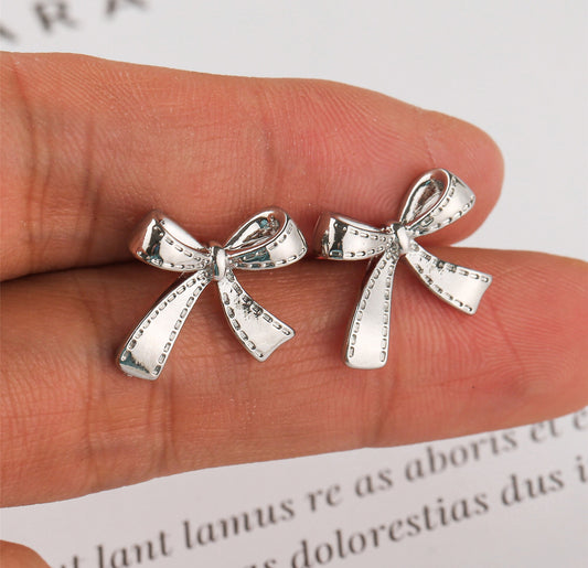 Silver Ribbon Bow