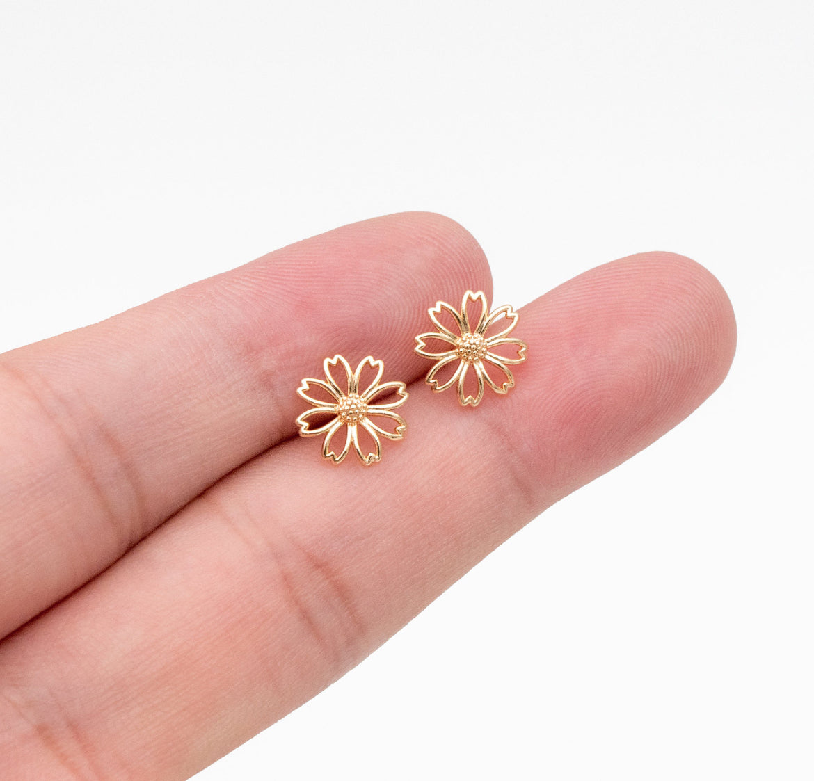 Gold Daisy Studs