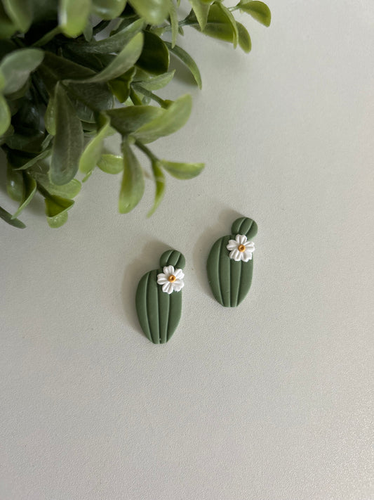 Oversized Cactus Stud