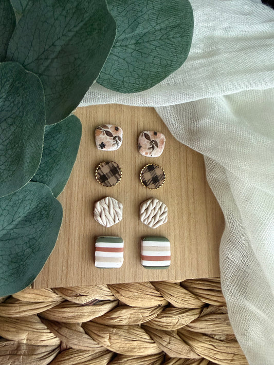 Cozy Cottage Studs