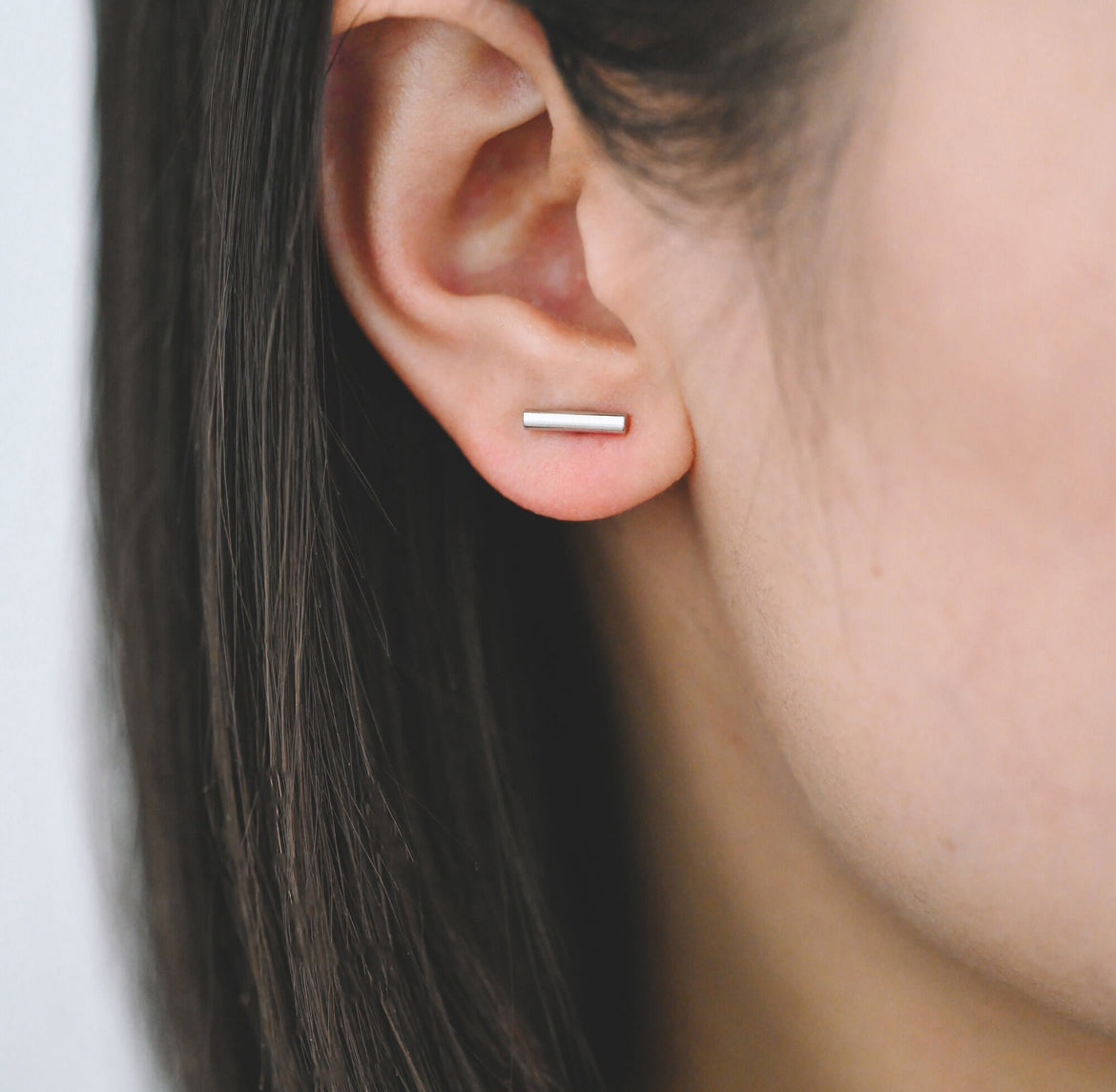 Silver Bar Stud