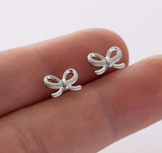 Silver Simple Bow Stud