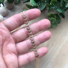 Load image into Gallery viewer, Gold Leaf Link Necklace
