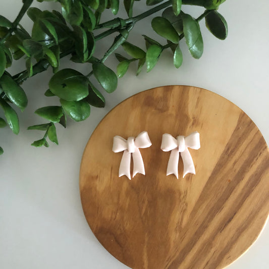 Light Blush Bow Stud